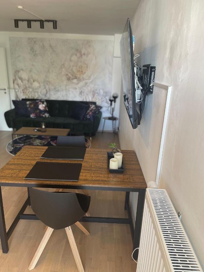 Greenleaf Lappersdorf - Terrasse - A93 Anbindung - Netflix - Stadtnah Zewnętrze zdjęcie